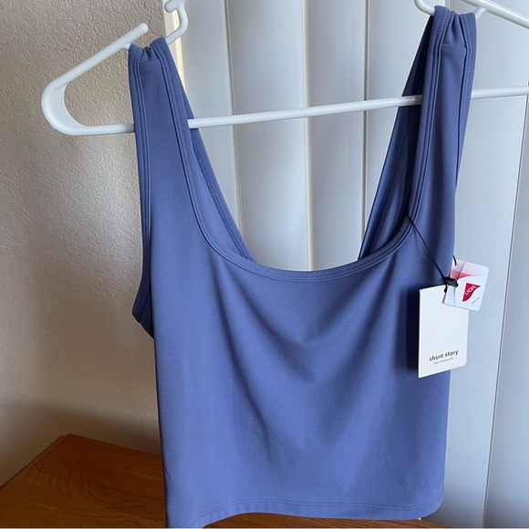 Short Story Cropped U-Neck Crossover Back Tank Top Size LP - Picture 3 of 8